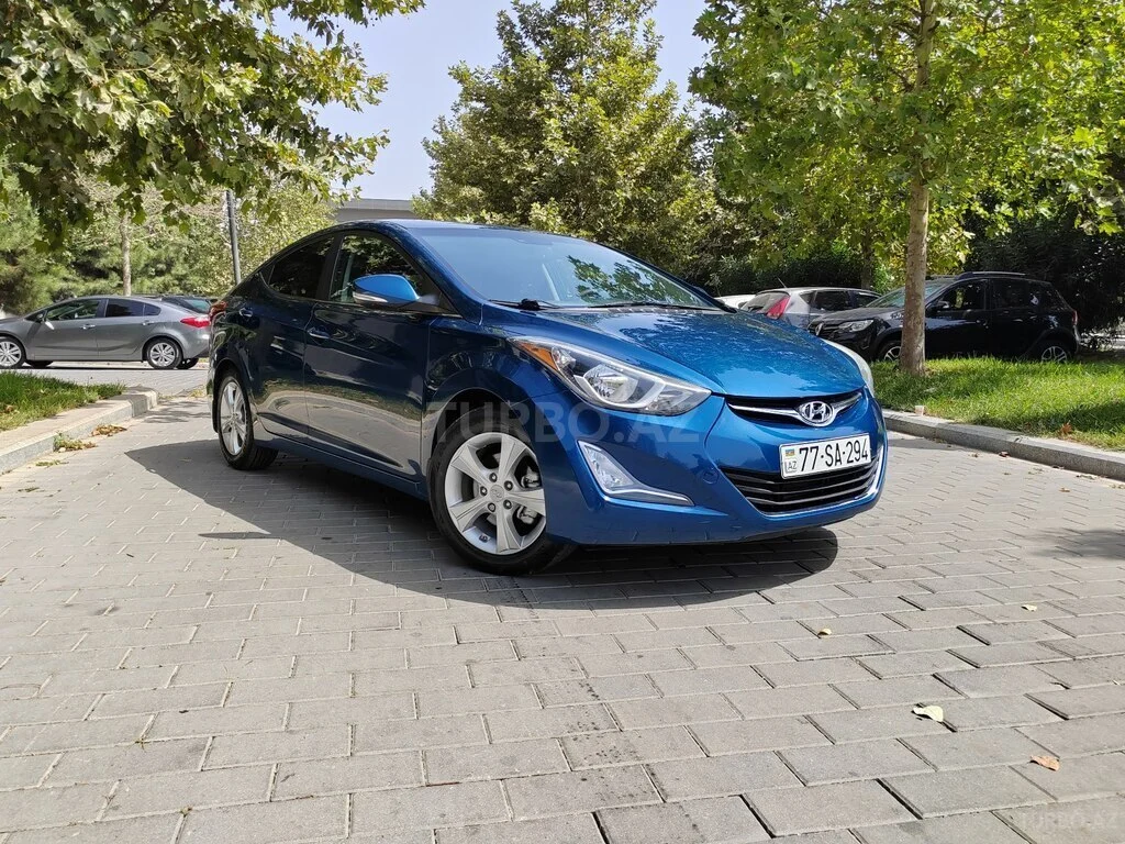 Hyundai Elantra şəkil 2